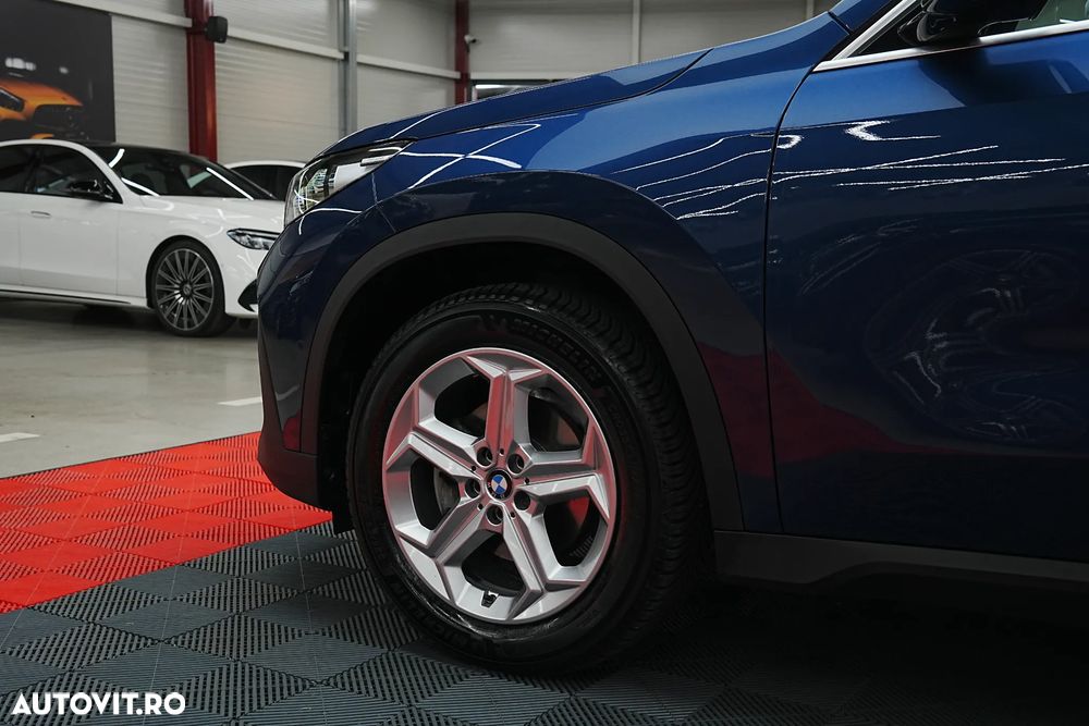 BMW X1 sDrive18d Aut. xLine - 34