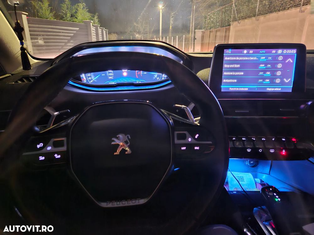 Peugeot 3008 PureTech 130 Stop & Start GPF EAT8 Allure - 14