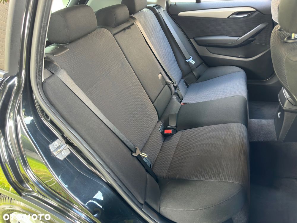BMW X1 sDrive18d xLine - 21