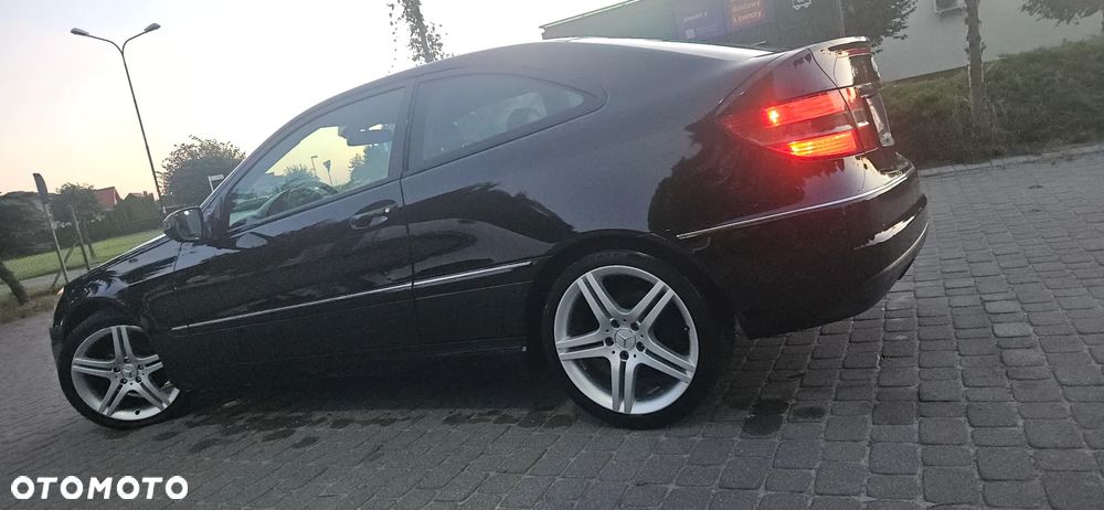 Mercedes-Benz CLC - 14