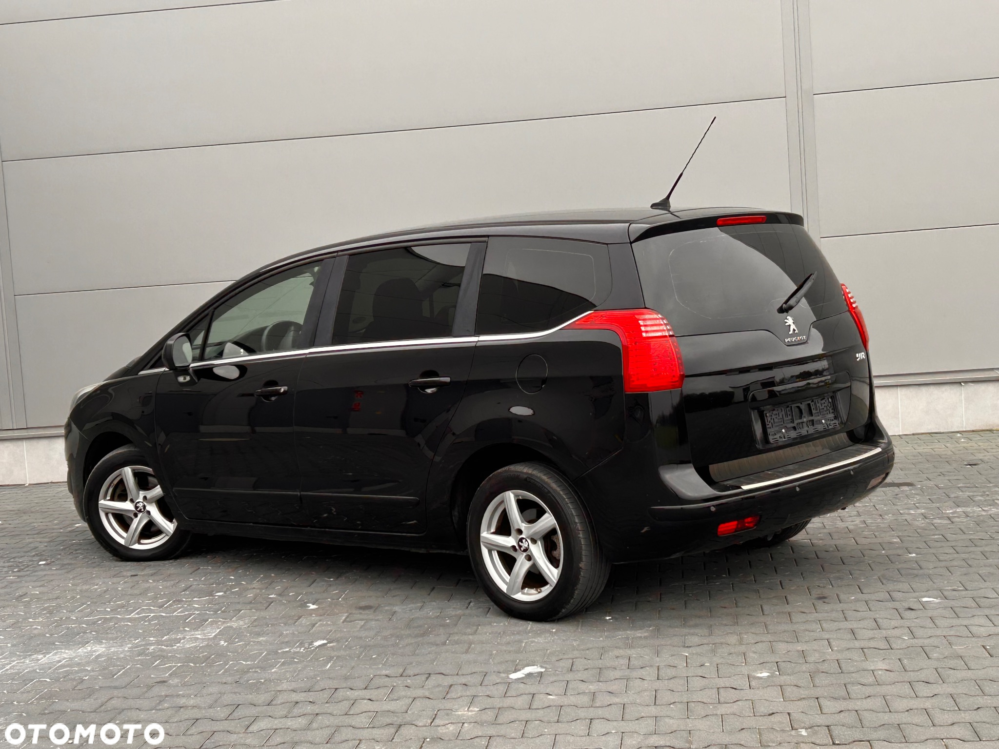 Peugeot 5008 2.0 BlueHDi Active 7os - 17