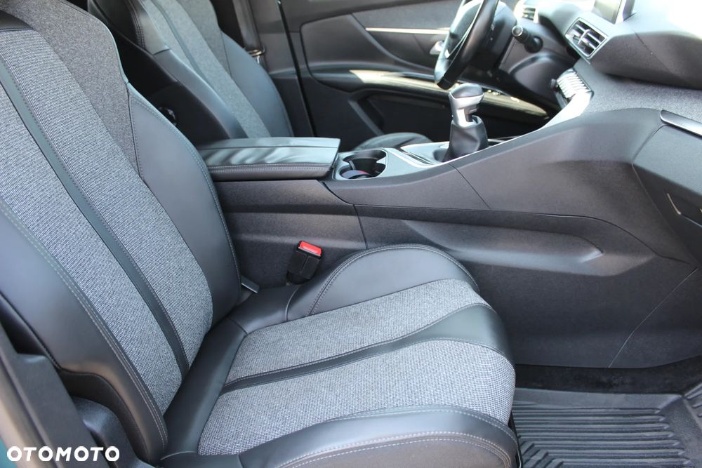 Peugeot 5008 BlueHDi 120 Allure - 9