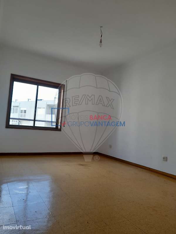 Apartamento T2 para venda - Grande imagem: 2/12