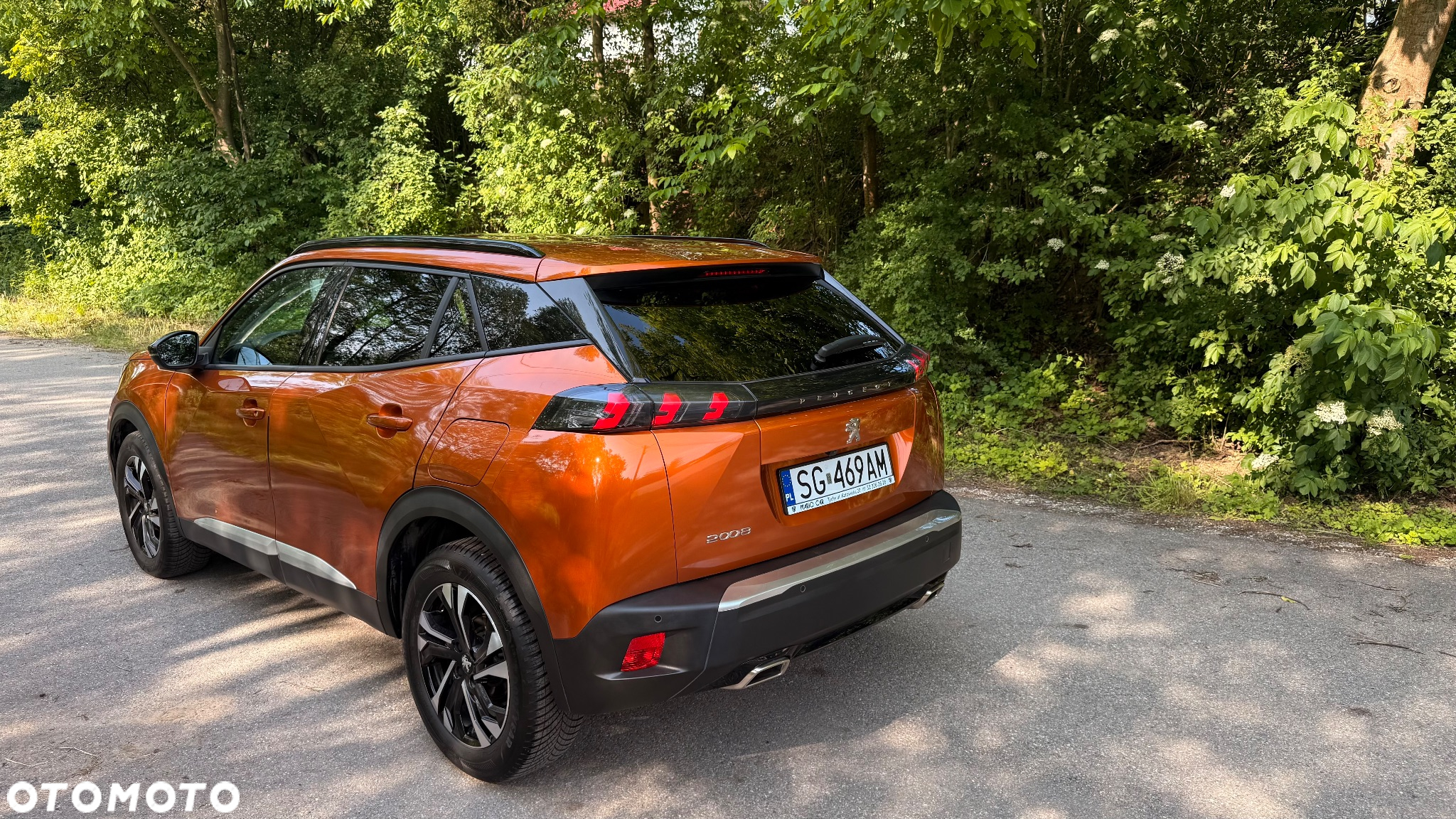 Peugeot 2008 1.2 PureTech Allure S&S EAT8 - 7