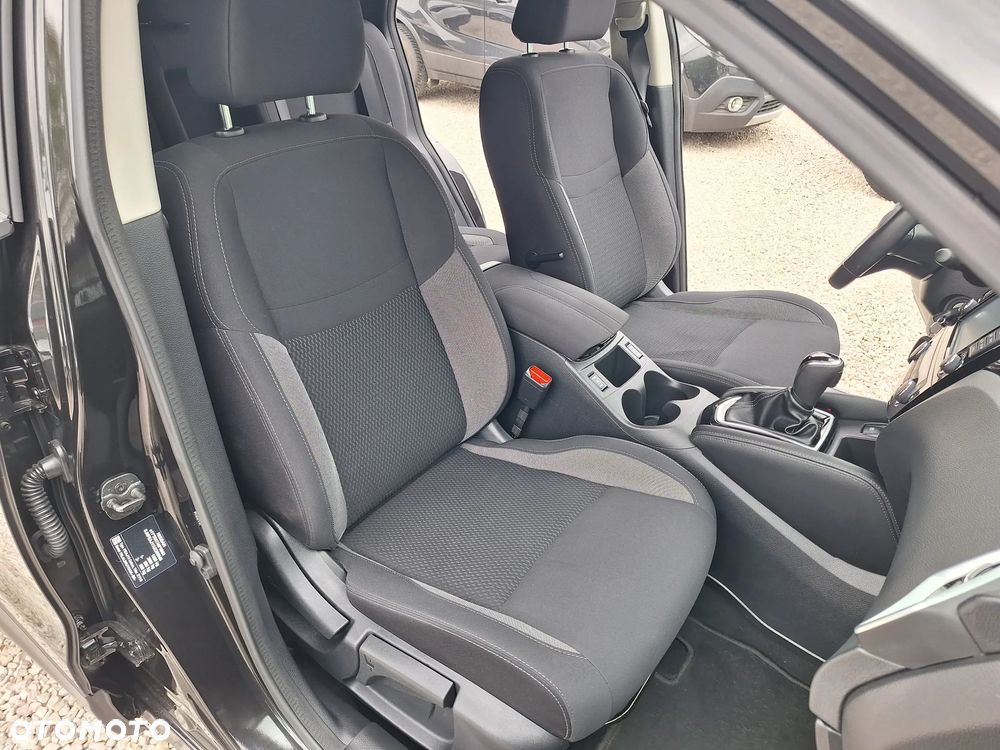 Nissan Qashqai 1.2 DIG-T Tekna Xtronic - 33