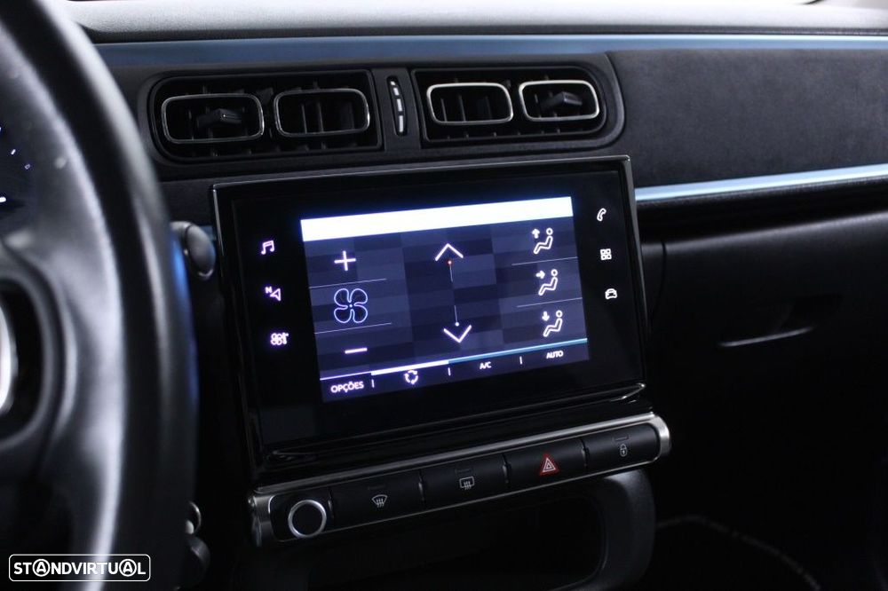 Citroën C3 1.2 PureTech Shine EAT6 - 28