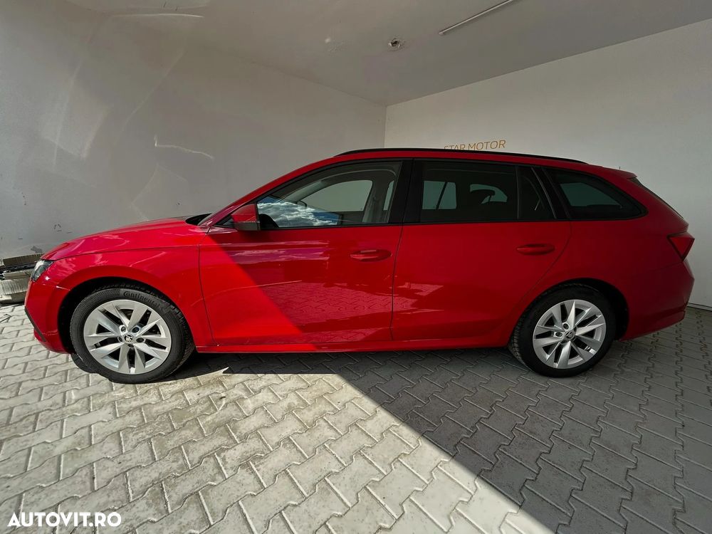 Skoda Octavia Combi 2.0 TDI DSG 4X4 Style - 3