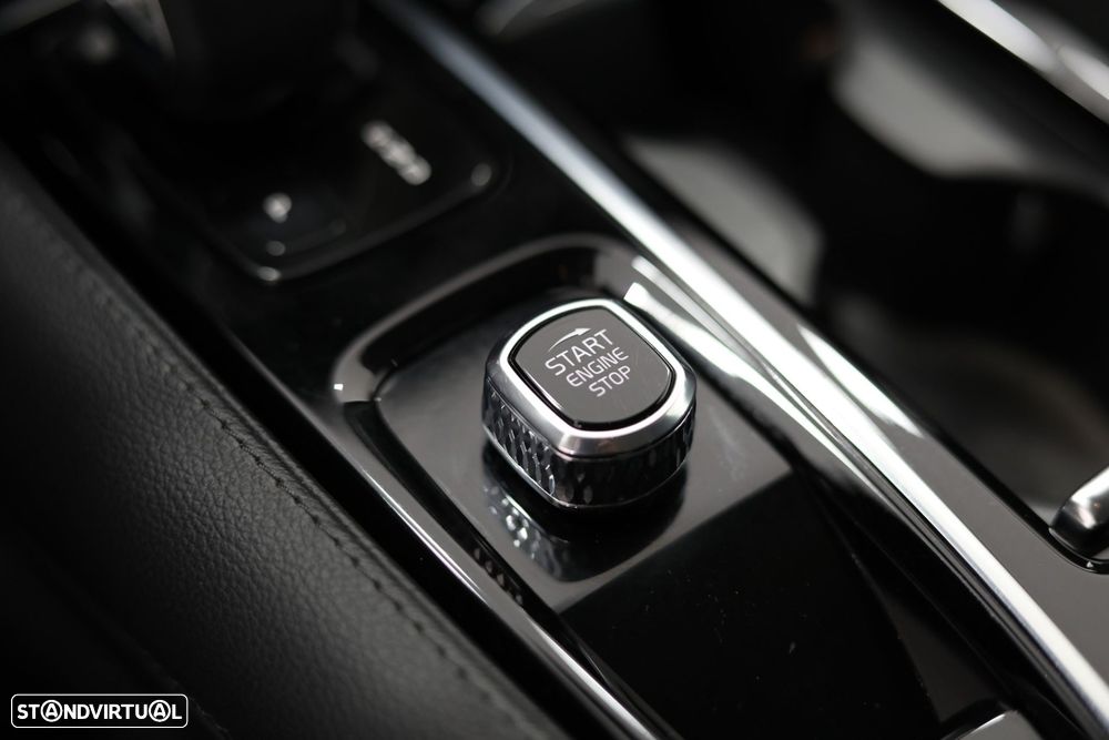 Volvo V60 2.0 T6 AWD TE Core - 15