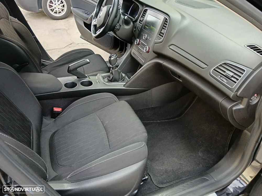 Renault Mégane Sport Tourer 1.5 Blue dCi Limited - 9