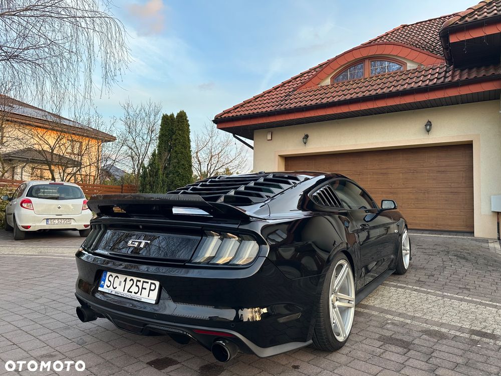 Ford Mustang 5.0 V8 GT - 6