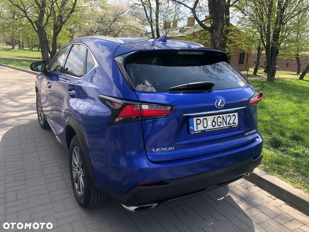 Lexus NX 200t AWD - 19