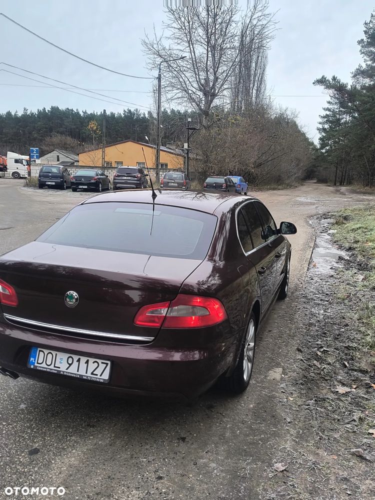 Skoda Superb 1.8 TSI DSG Active - 4