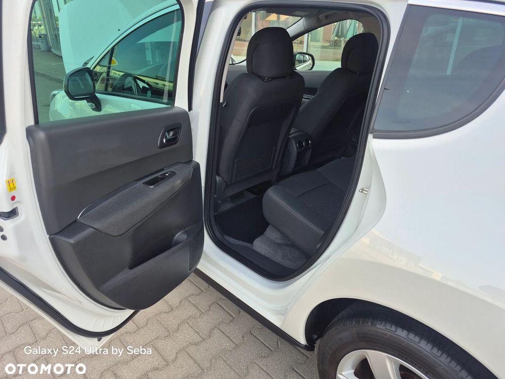 Peugeot 3008 e-HDi 115 ETG6 Stop&Start Business-Line - 16