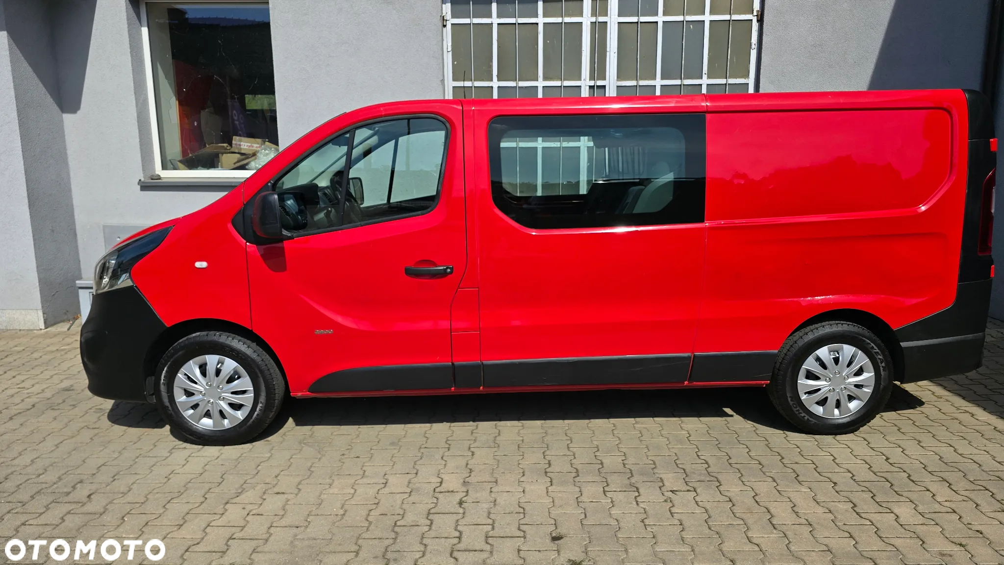 Opel Vivaro 1.6 D (CDTI) L2H1 - 12