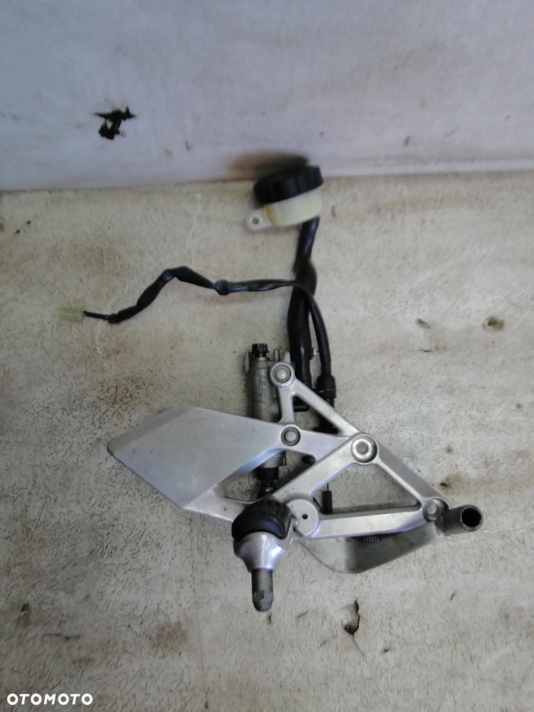 HONDA CBR 600F F3 STOPKA PODNÓŻEK PRAWA POMPA HAMULCOWA 94-98r EUROPA - 1