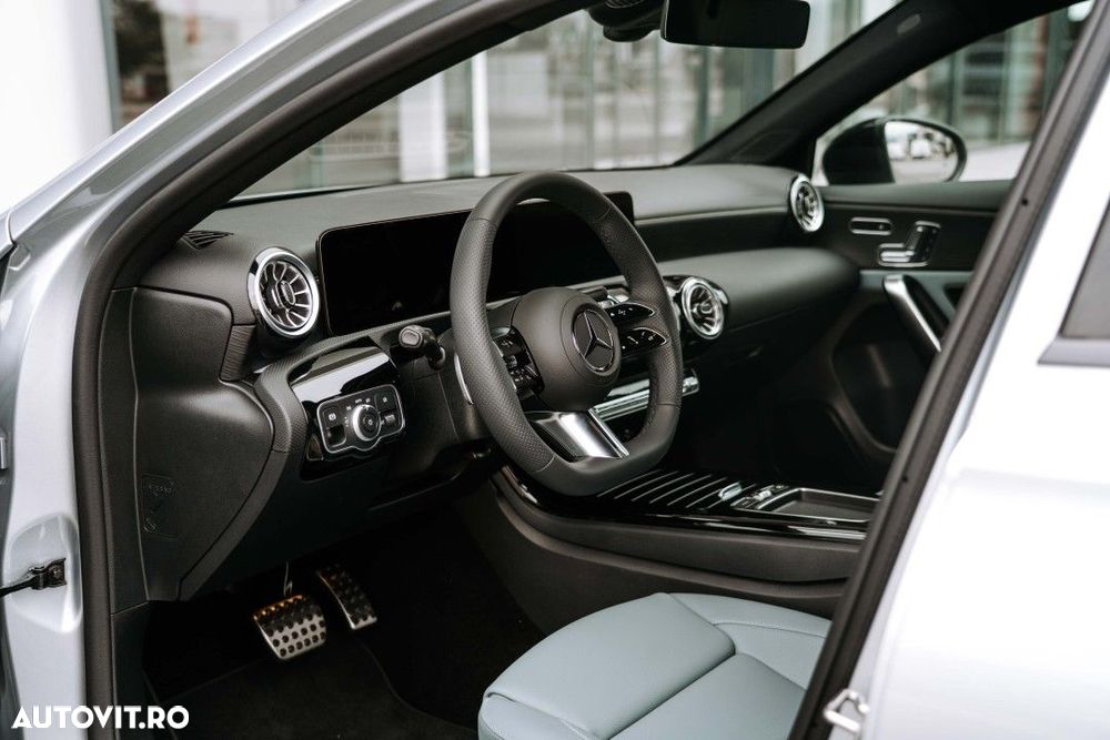 Mercedes-Benz A 220 - 13