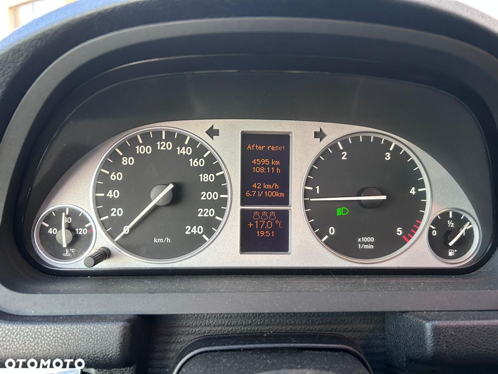 Mercedes-Benz Klasa B 200 CDI - 7