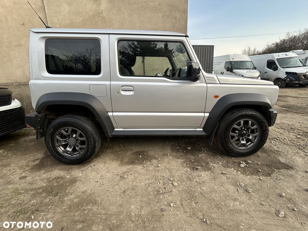 Suzuki Jimny 1.5 ALLGRIP Comfort+ - 5