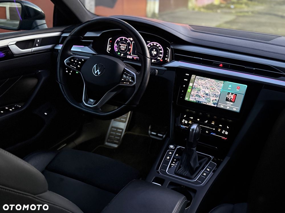 Volkswagen Arteon 2.0 TDI SCR DSG R-Line - 25
