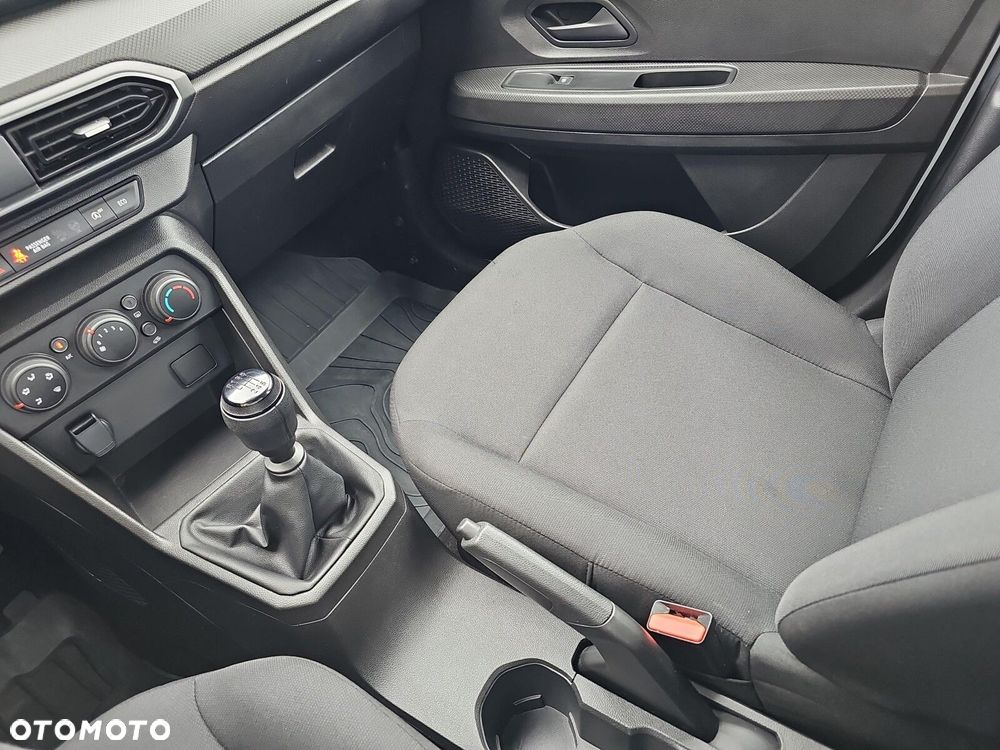 Dacia Jogger 1.0 TCe Essential 7os - 20