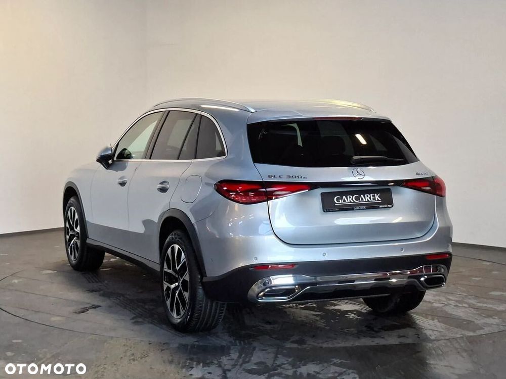 Mercedes-Benz GLC 300 e PHEV 4-Matic Avantgarde - 14