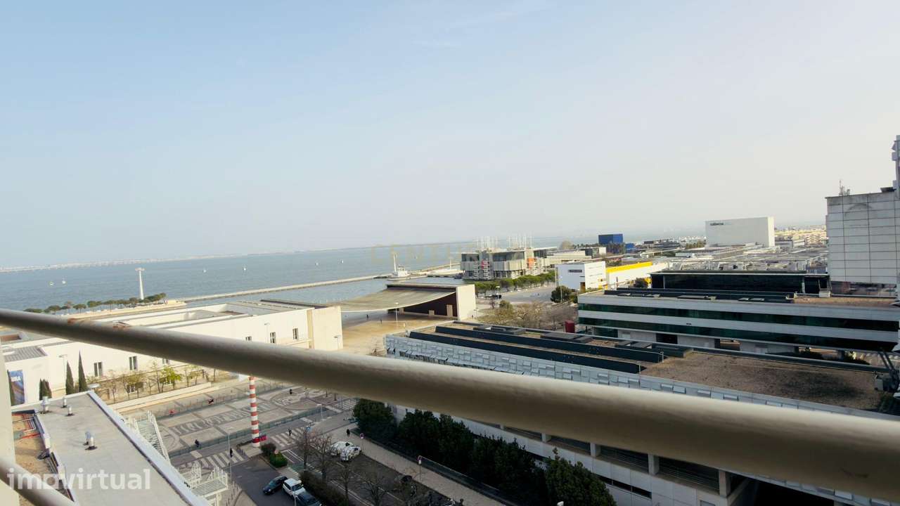Apartamento T1 com Vista Panorâmica no Parque das Nações, Lisboa - Grande imagem: 2/3