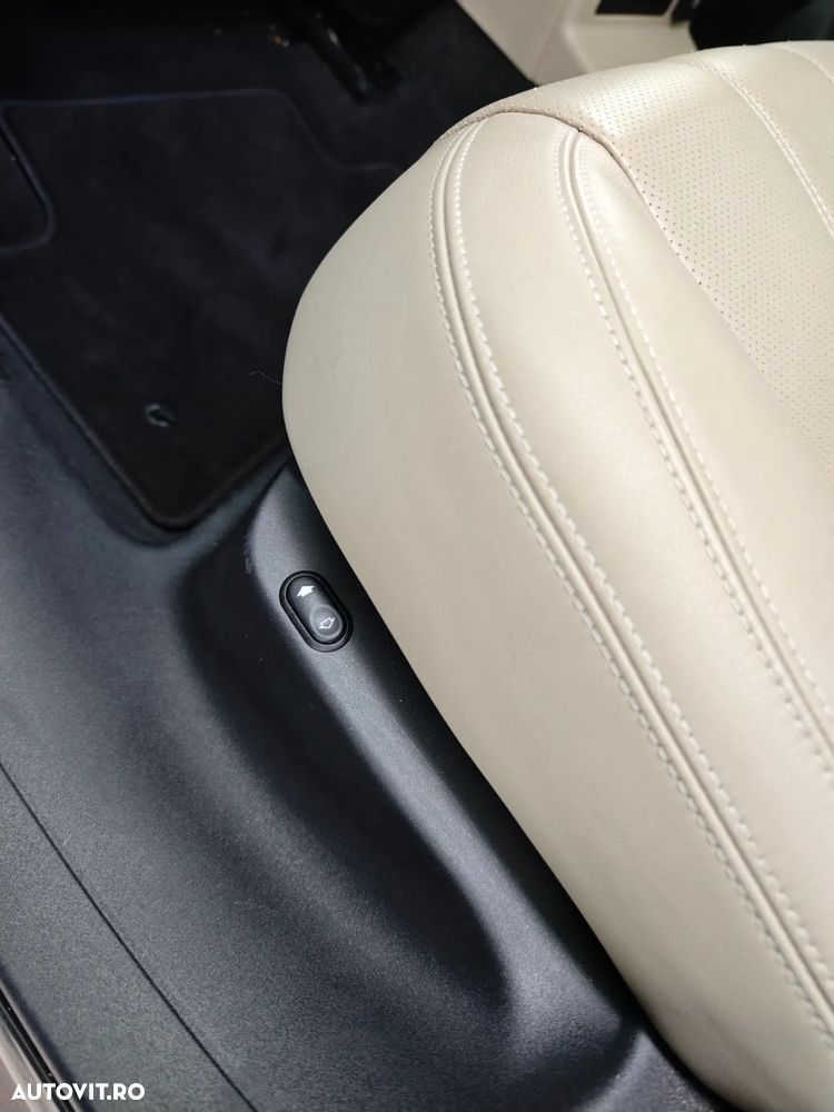 Land Rover Range Rover Velar - 17