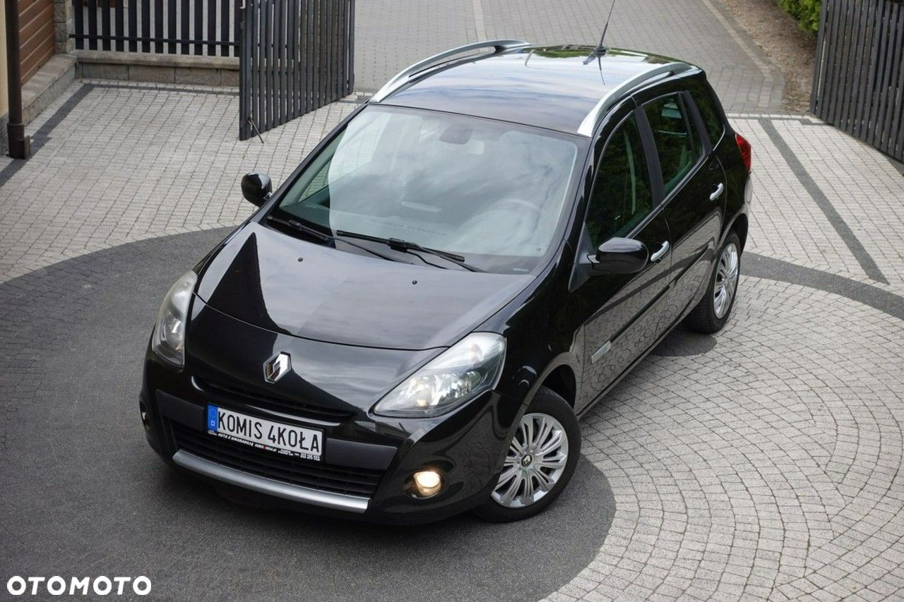 Renault Clio - 1