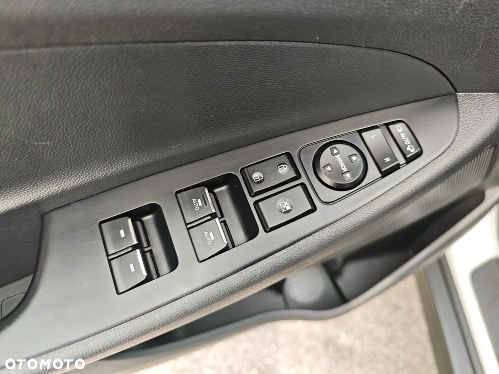 Hyundai Tucson 1.6 GDi Comfort 2WD - 32