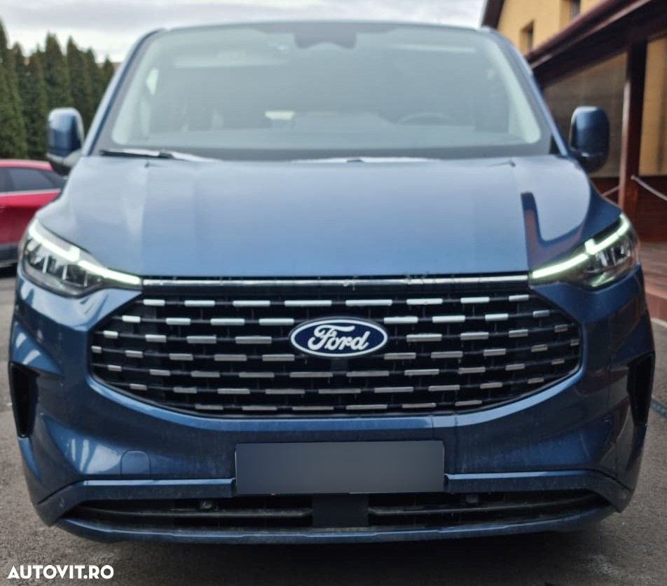 Ford Tourneo Custom Bus 320 2.0 EcoBlue 170 CP L1H1 Titanium Aut. - 3