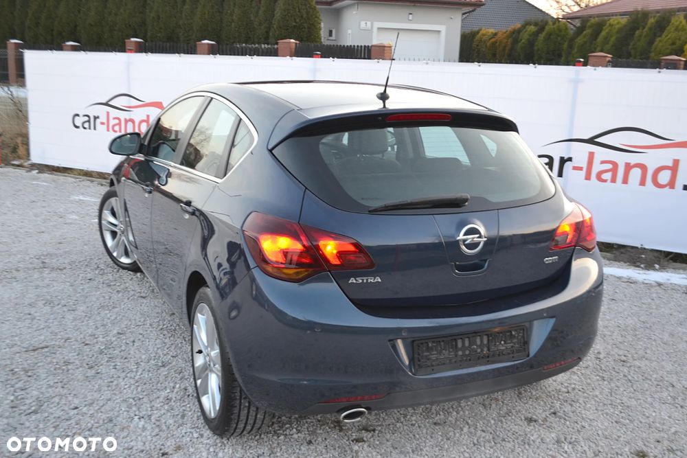 Opel Astra 2.0 CDTI DPF Automatik Innovation - 12