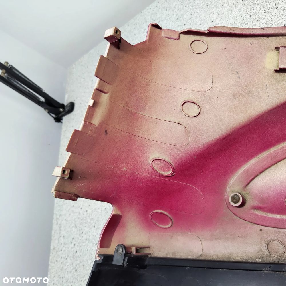 Owiewka, osłona, bok, boczek, zadupek, ogon Kymco People - 14