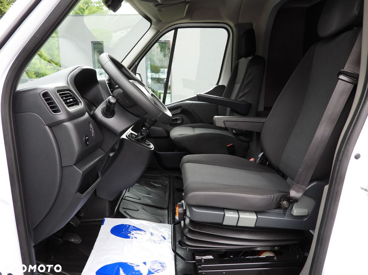 Renault MASTER PLANDEKA WINDA 10 PALET WEBASTO TEMPOMAT LEDY KLIMATYZACJA  165KM - 27