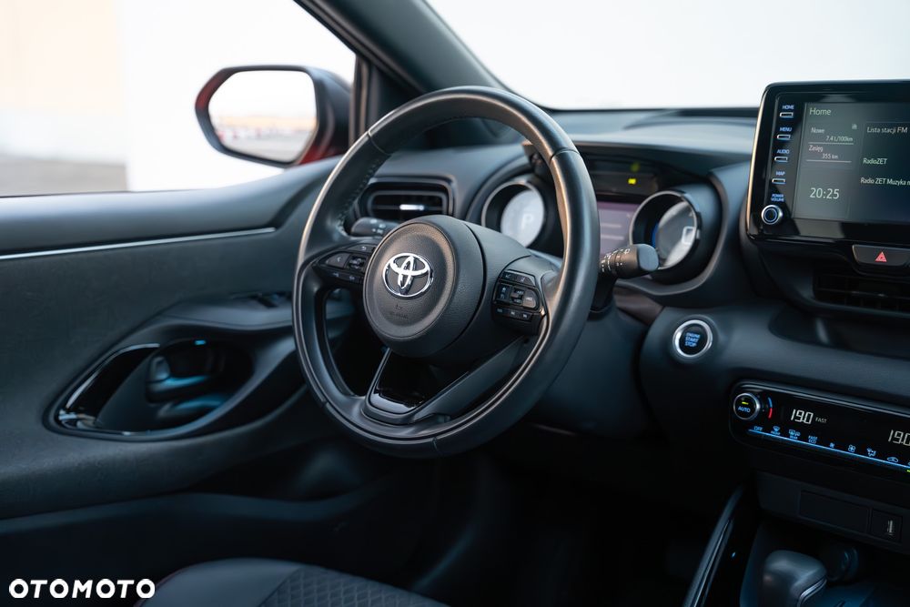 Toyota Yaris 1.5 Premiere Edition CVT - 33