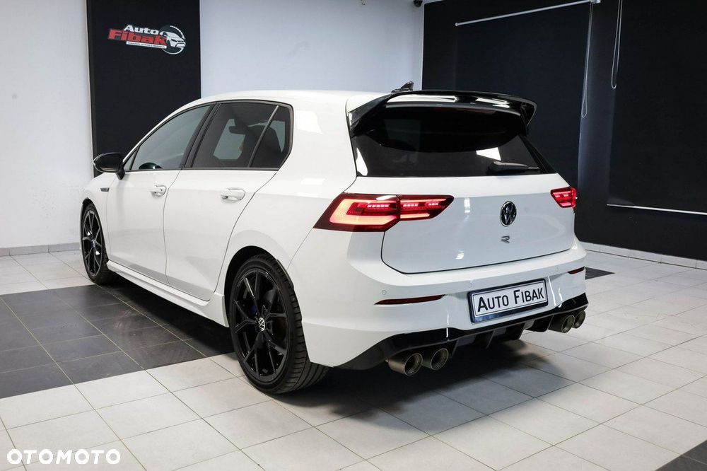 Volkswagen Golf 2.0 TSI 4Motion R DSG - 12