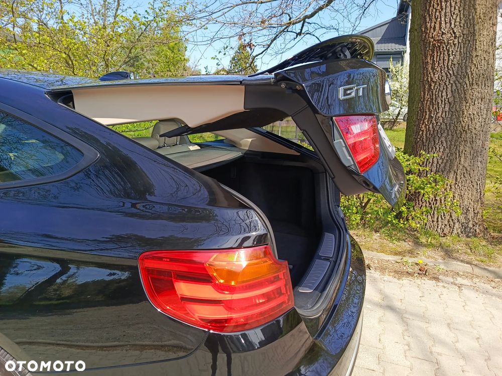 BMW 3GT 320d Modern Line - 36