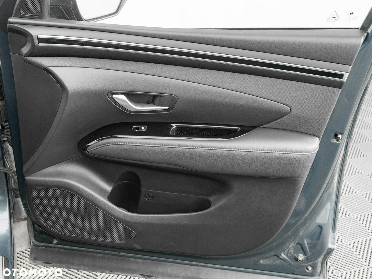 Hyundai Tucson 1.6 T-GDi HEV Executive 4WD - 32