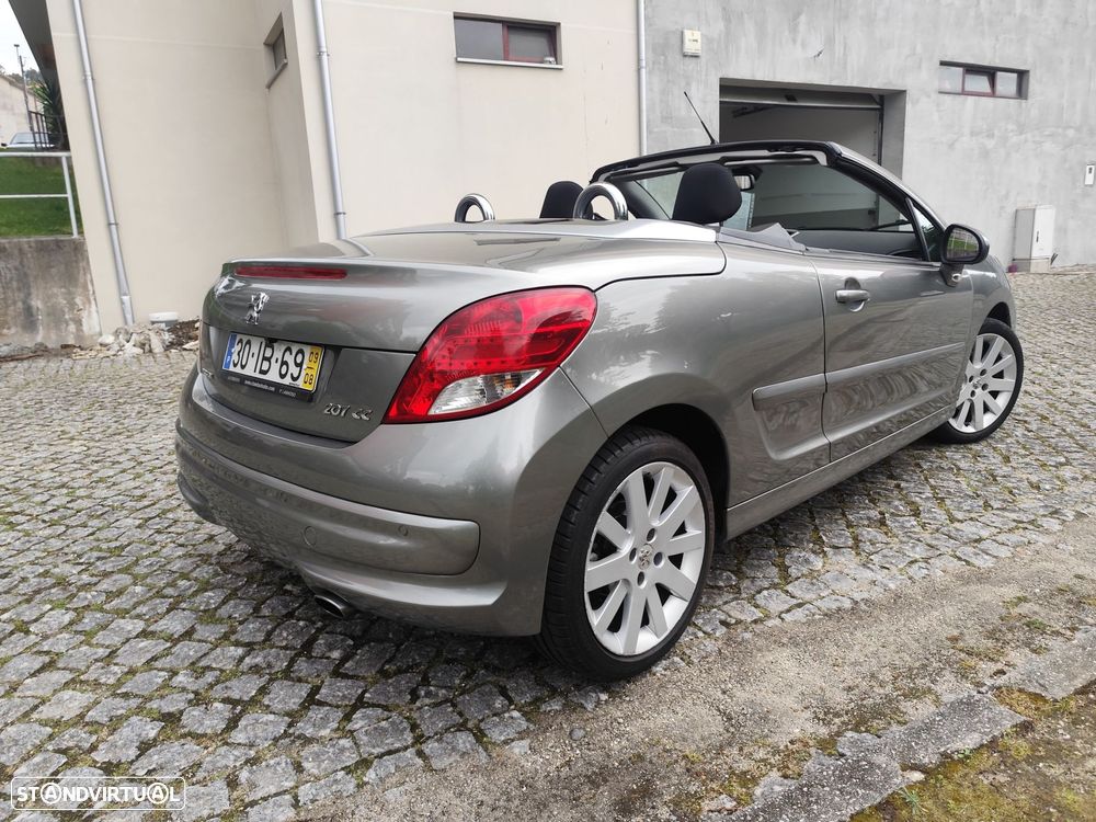 Peugeot 207 CC 1.6 HDi FAP Sport - 9