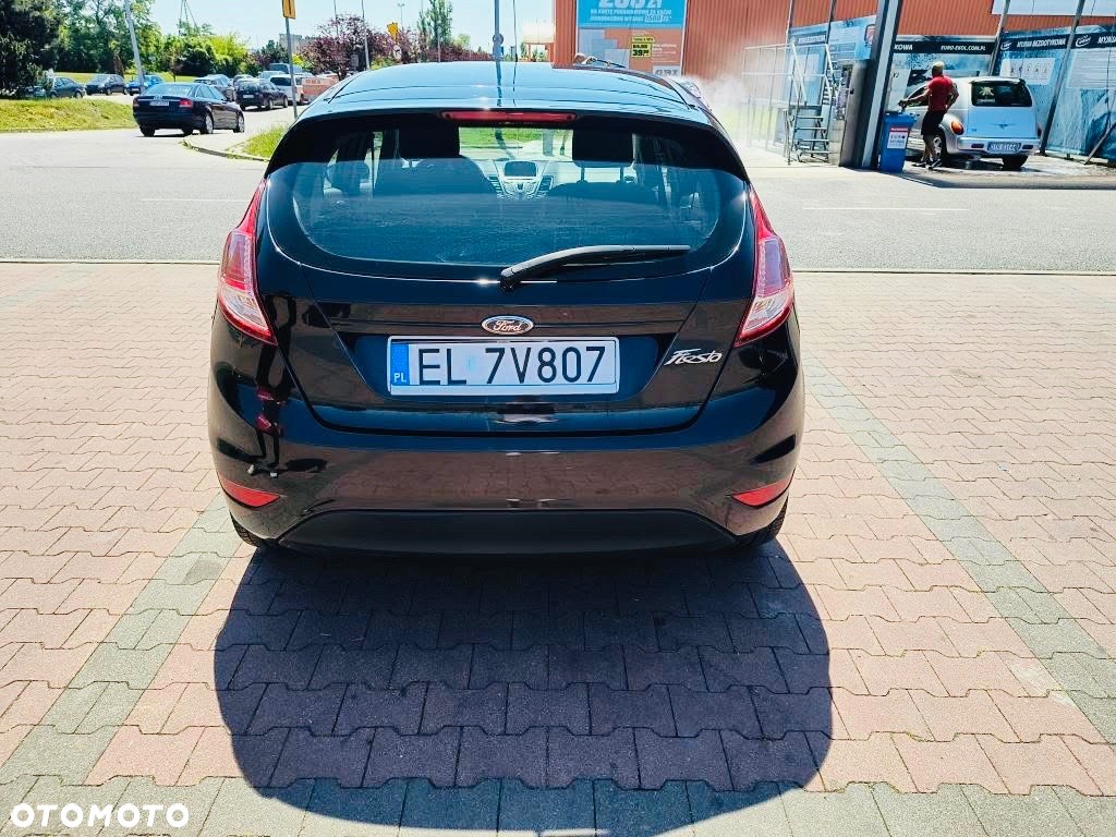 Ford Fiesta 1.25 Ambiente - 14