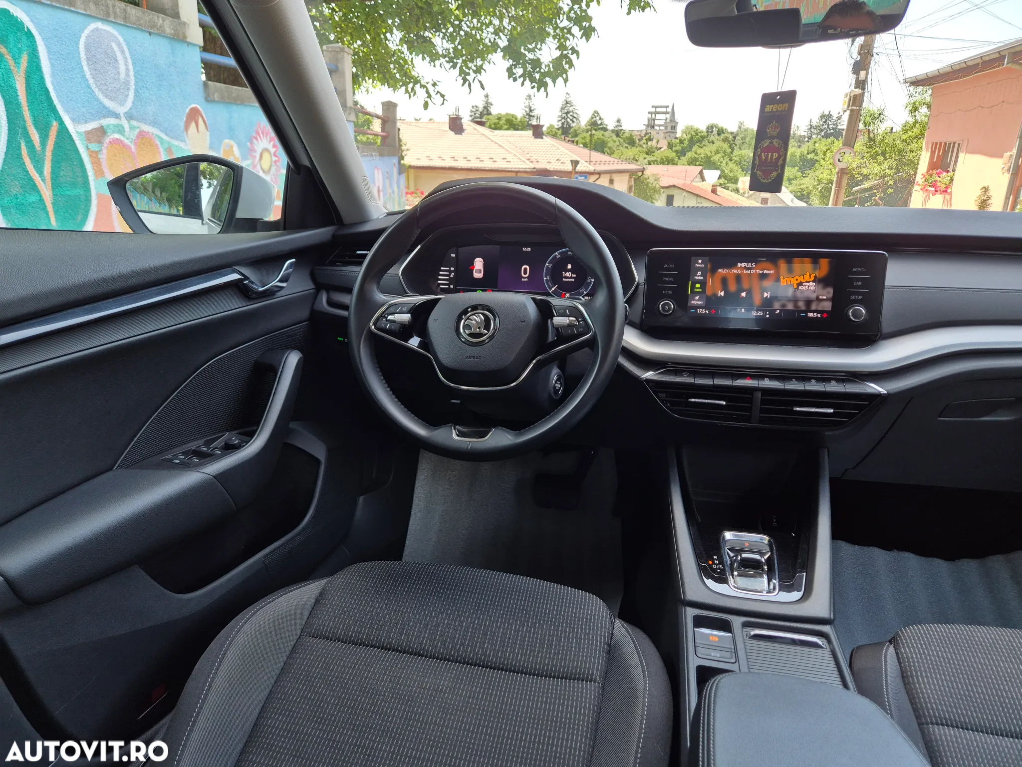 Skoda Octavia 2.0 TDI DSG Ambition - 13