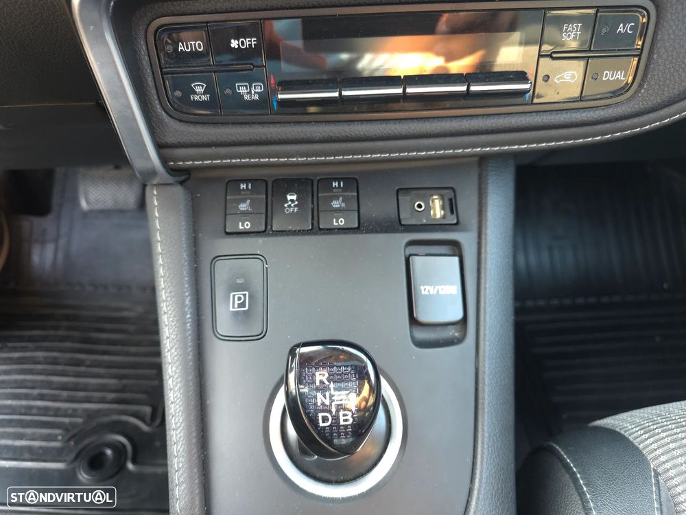 Toyota Auris Touring Sports - 8