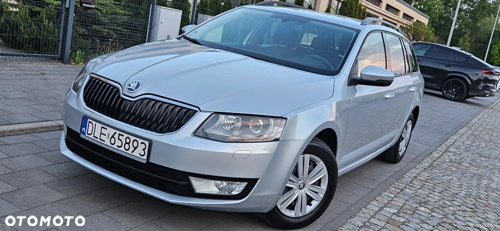 Skoda Octavia 1.6 TDI Edition - 12