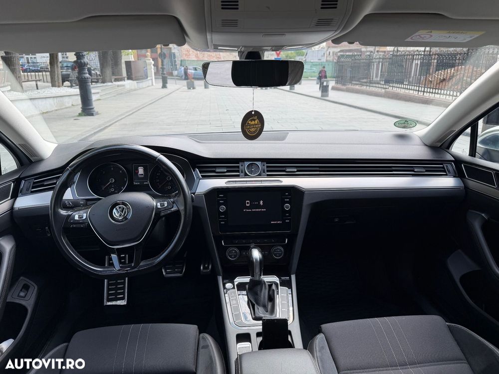 Volkswagen Passat Alltrack 2.0 TDI SCR 4Motion DSG (BMT) - 11