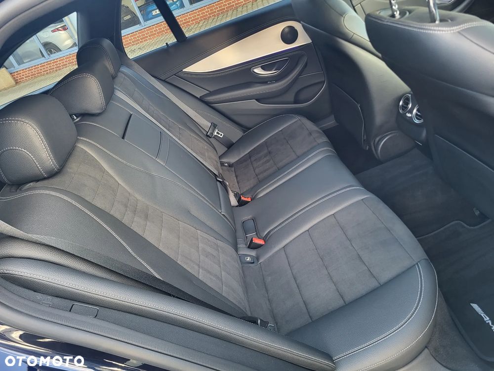 Mercedes-Benz Klasa E 220 d 4-Matic AMG - 16