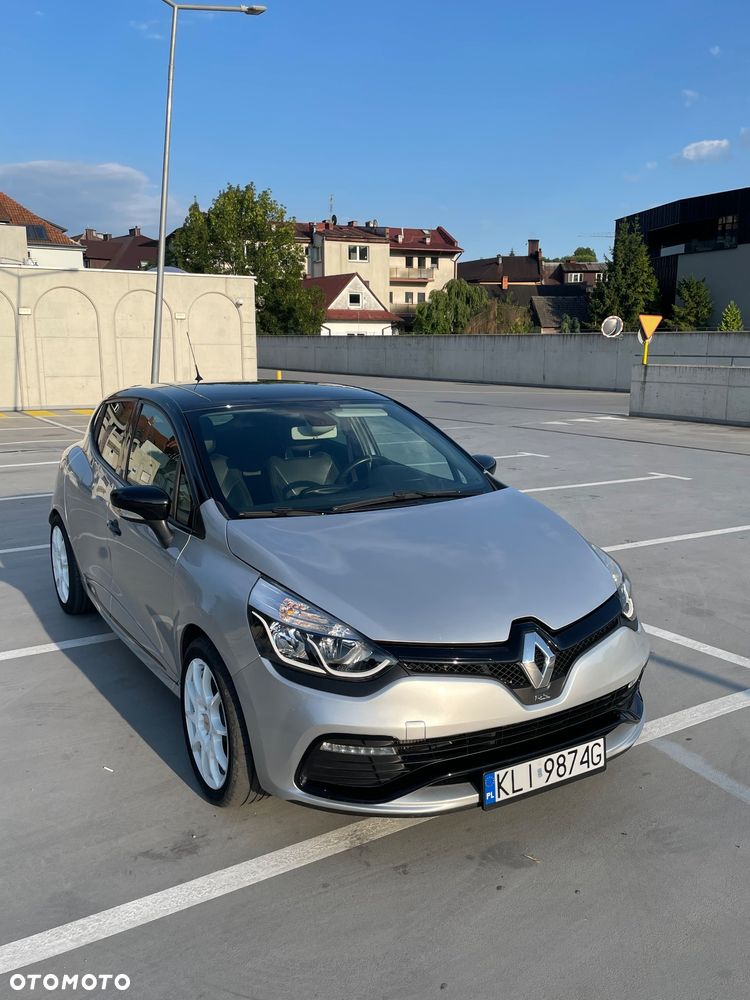 Renault Clio - 9