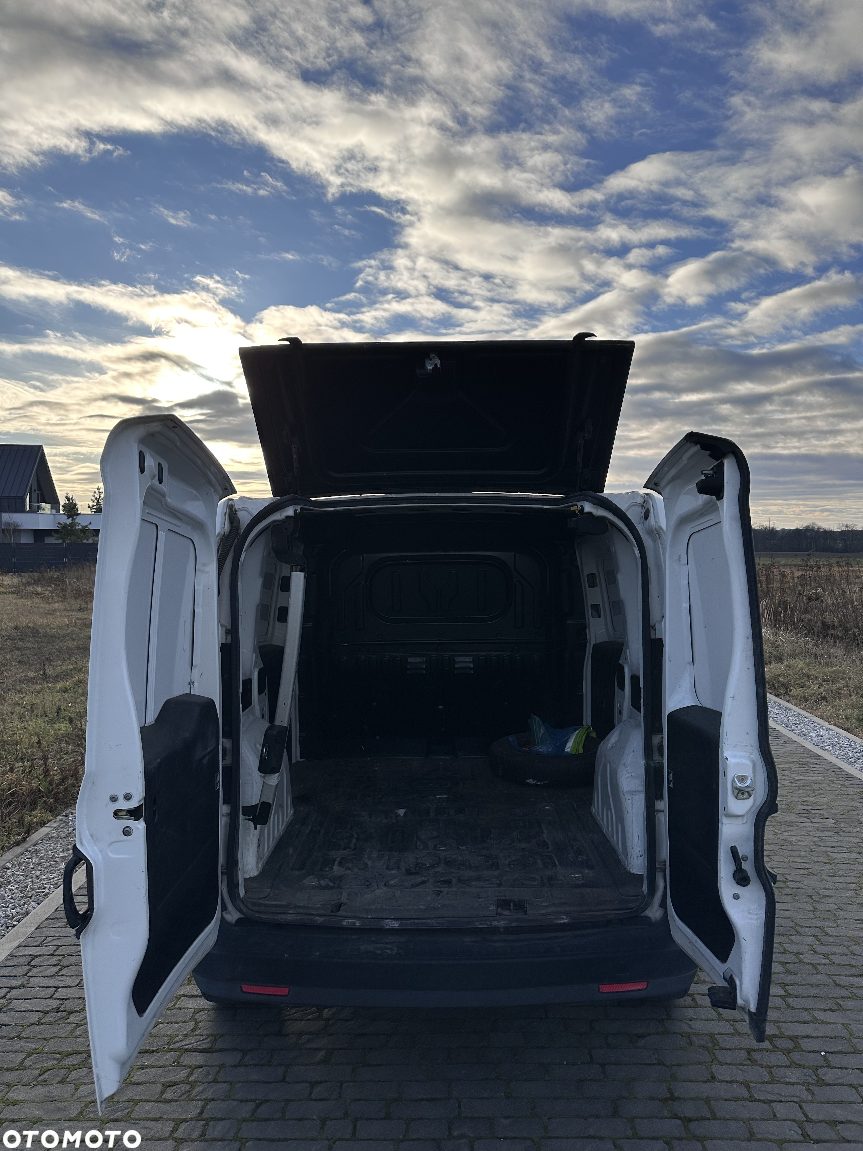 Fiat Doblo - 10