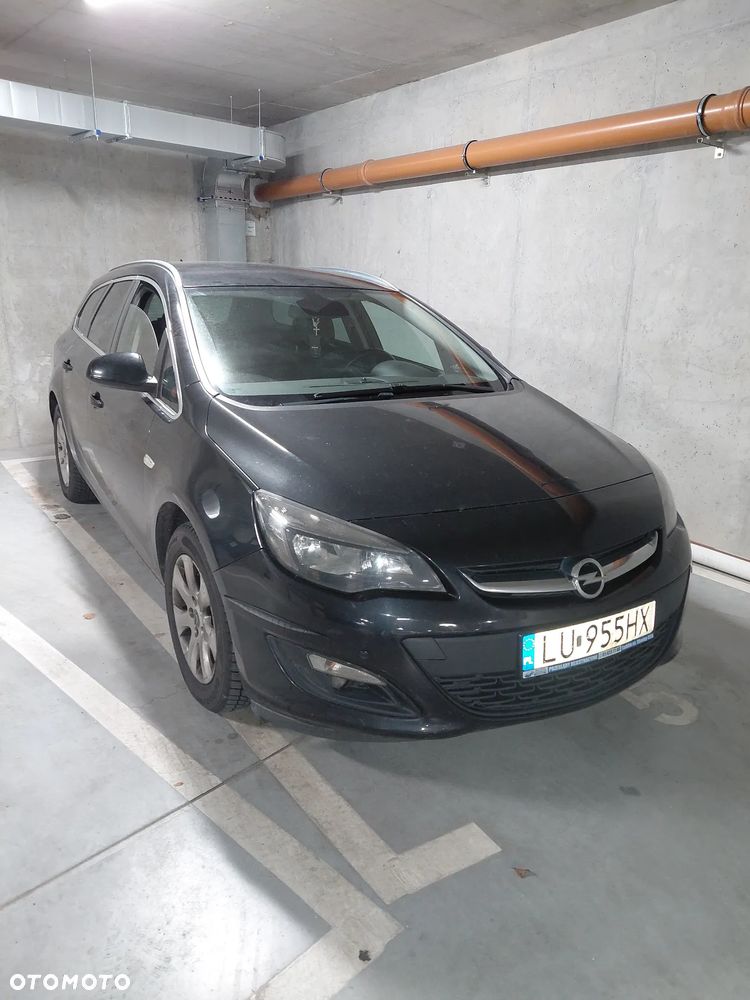 Opel Astra 1.6 CDTI Sport - 1