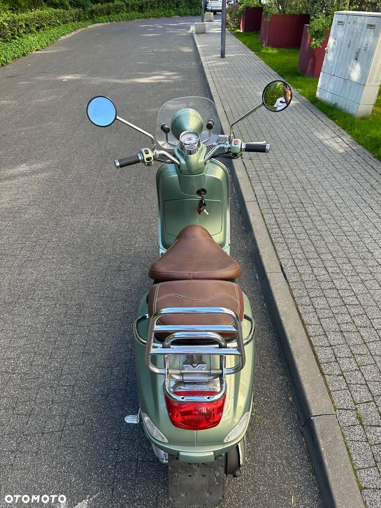 Piaggio Vespa - 7