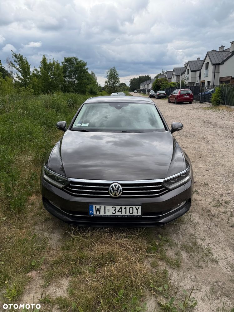 Volkswagen Passat 1.8 TSI BMT Comfortline - 1