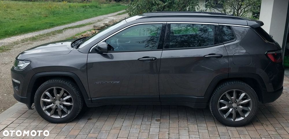 Jeep Compass - 8